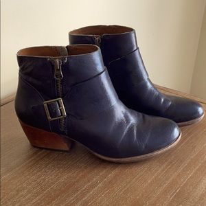 Kork Ease boots